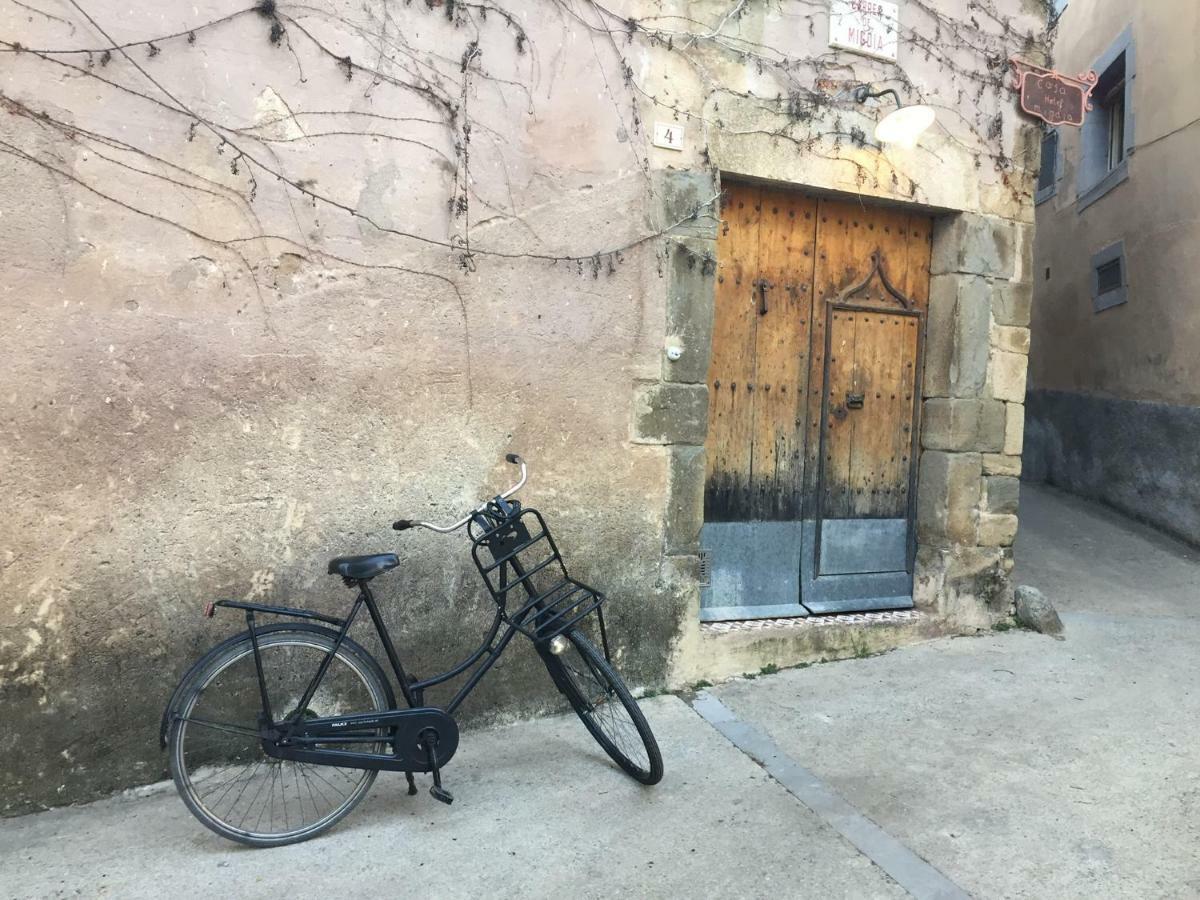 Bed and Breakfast Casa Migdia Sant Jordi Desvalls Exterior foto